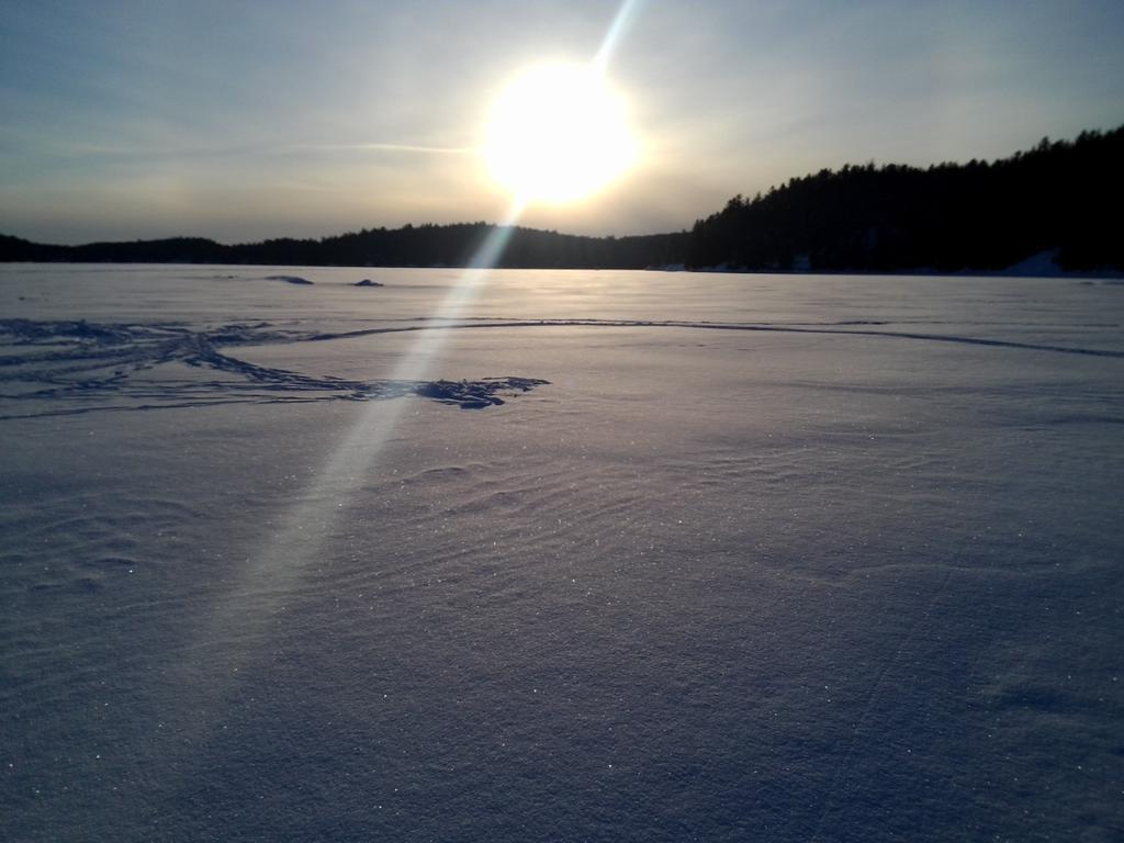 Little Hawk Resort & Marina Algonquin Highlands المظهر الخارجي الصورة